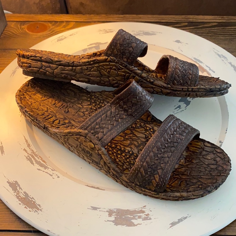 J-Slips Hawaiian Jesus Sandals Unisex Small Kona
